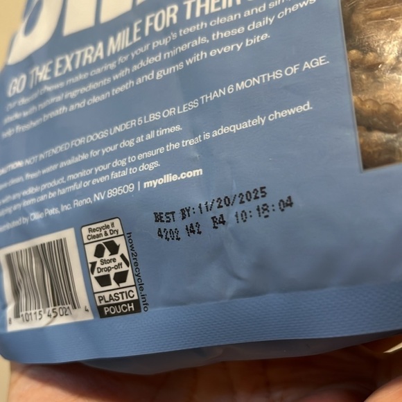 Brand new Ollie Dental Chews with Parsley and Cinnamon Extra Small - Picture 3 of 5